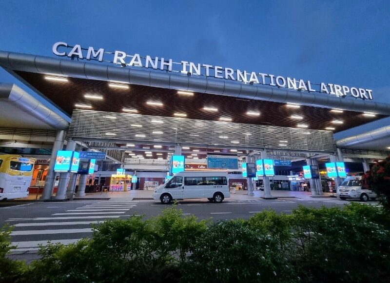 Thuê xe sân bay Cam Ranh đi Đà Lạt